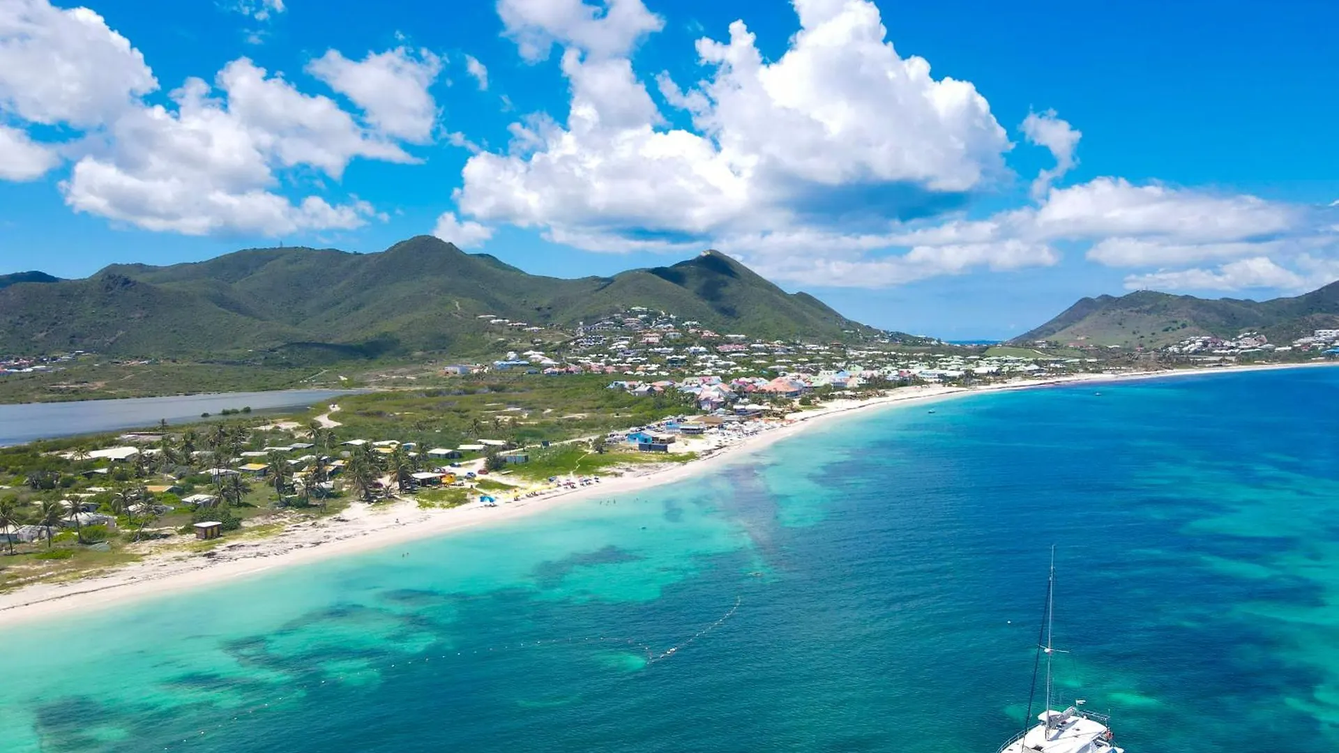 Sable Bleu Elegant 2-Bedroom Oceanfront Apartment Orient Bay 0*,