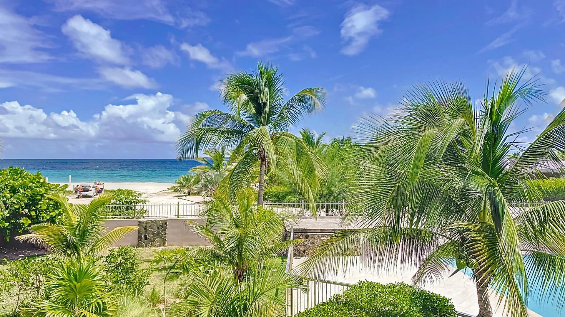 Sable Bleu Elegant 2-Bedroom Oceanfront Apartment Orient Bay 0*,  Sint Maarten/Saint Martin