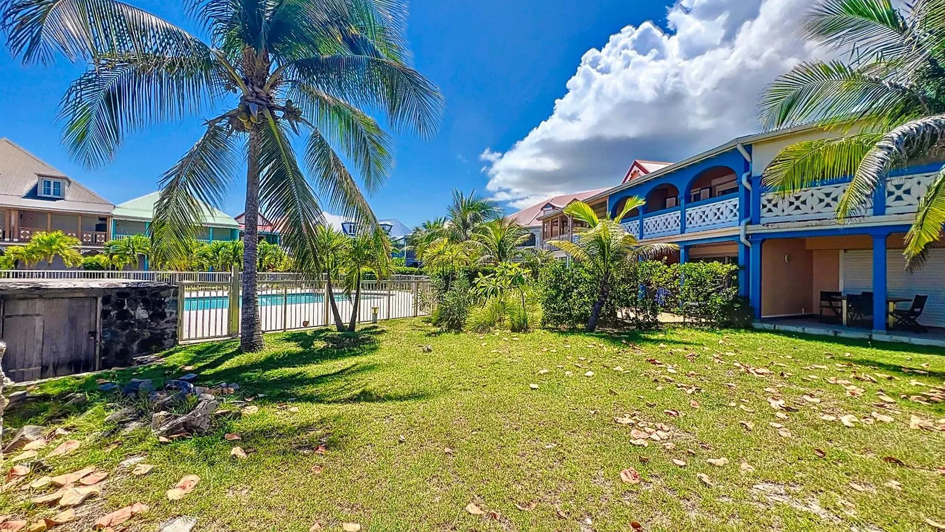 Sable Bleu Elegant 2-Bedroom Oceanfront Apartment Orient Bay Sint Maarten/Saint Martin
